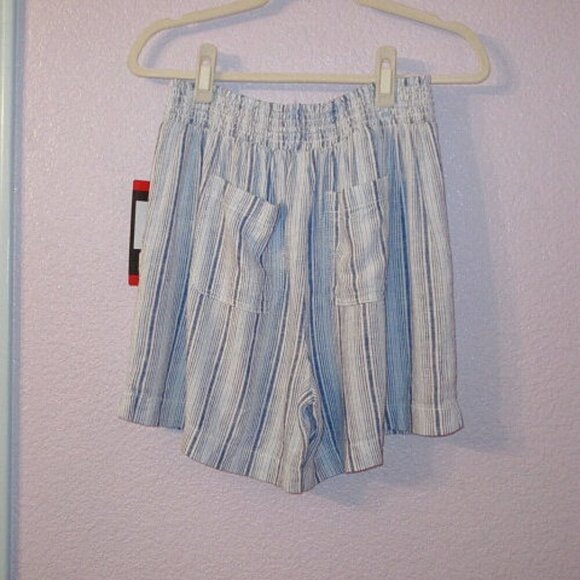 Briggs Linen Blend Pull On Shorts Size M Pockets High Rise Wide Leg Crochet NWT - Picture 6 of 9